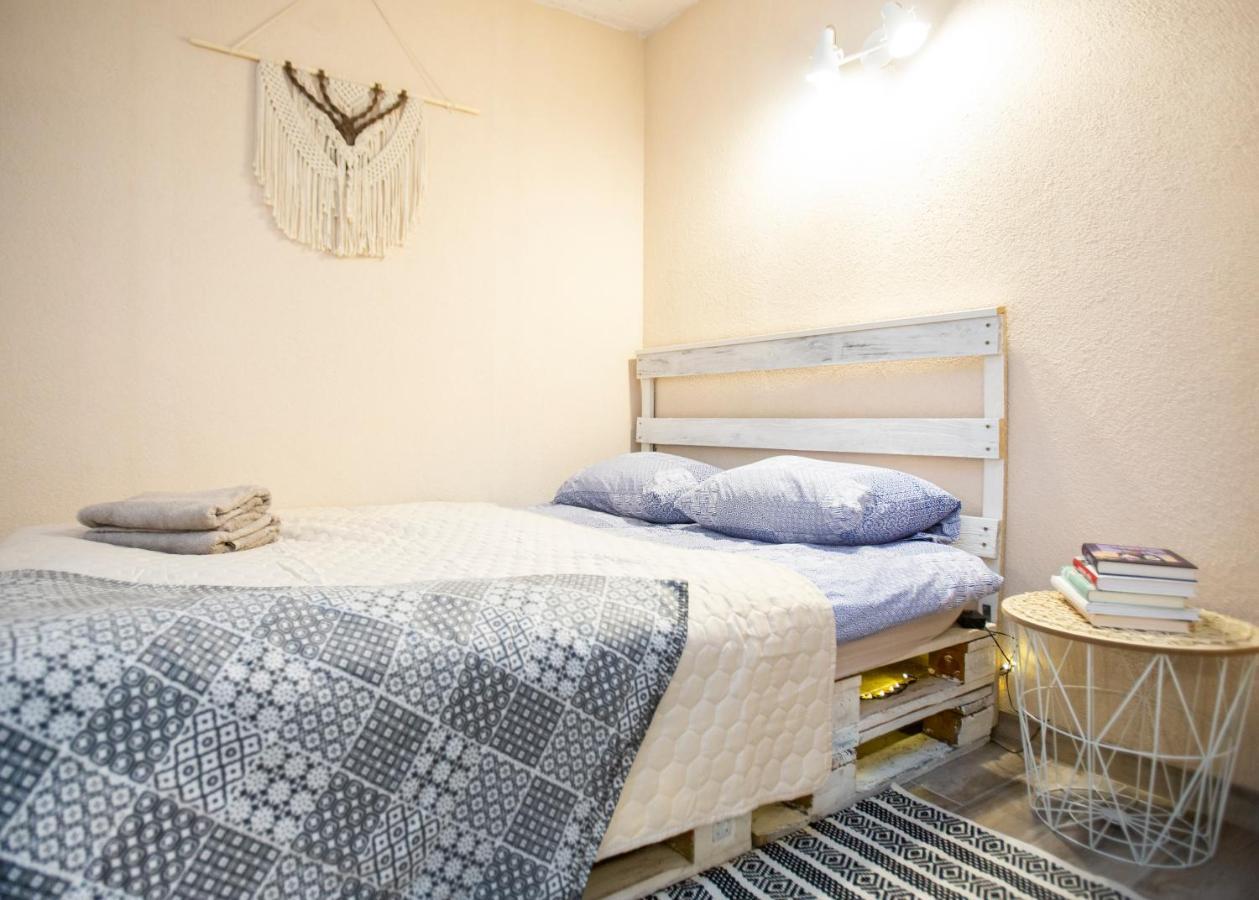 Apartment In Garage With Free Parking Kaunas Exteriér fotografie
